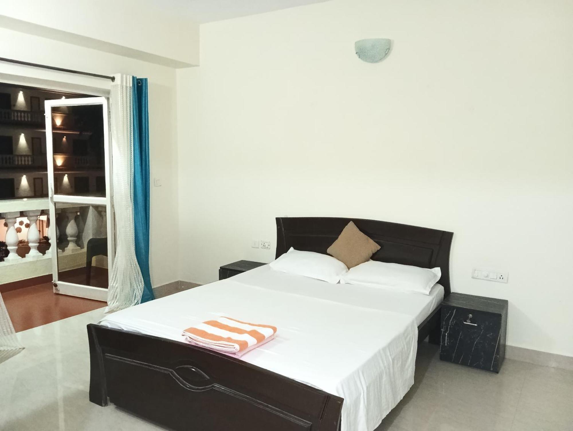 ורקה Seacoast Retreat By The Beach Comfort מראה חיצוני תמונה
