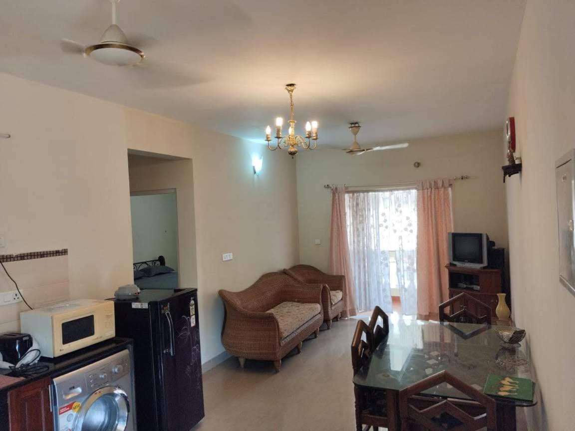 ורקה Seacoast Retreat By The Beach Comfort מראה חיצוני תמונה